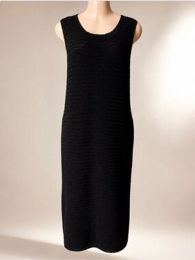 Classic Black Sleeveless Knit Midi Dress